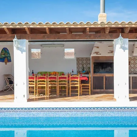Fidalsa Relax Pool Villa *